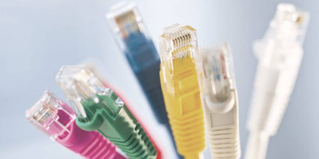 Rollover Cable Vs Crossover Cable Vs Straight Through (What’s the Difference)