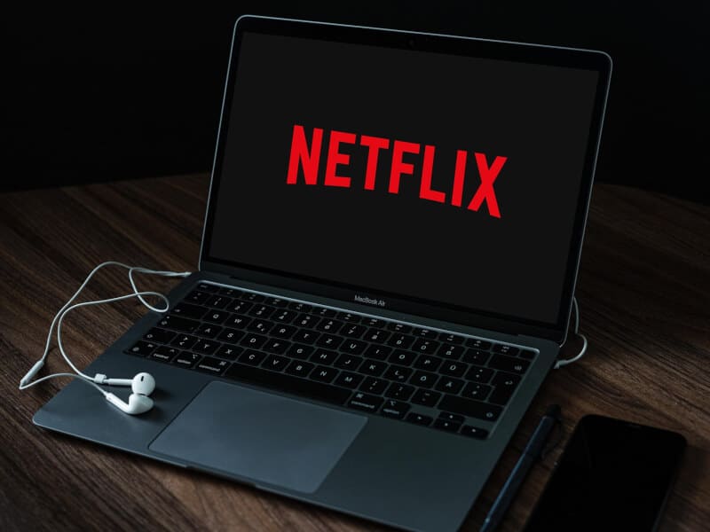 netflix on laptop